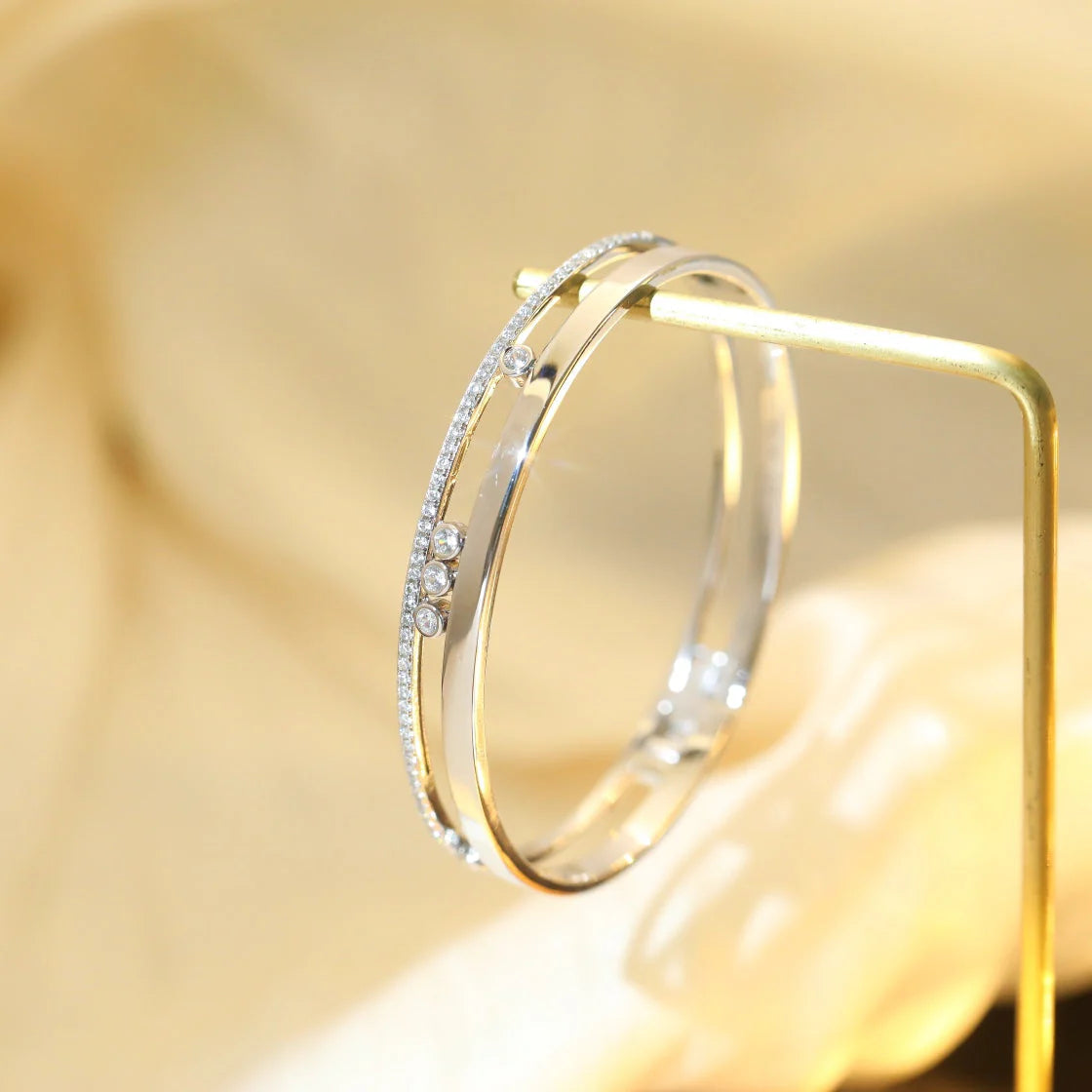 [Avelora Jewelry]Move Romane Diamond Bangle Bracelet