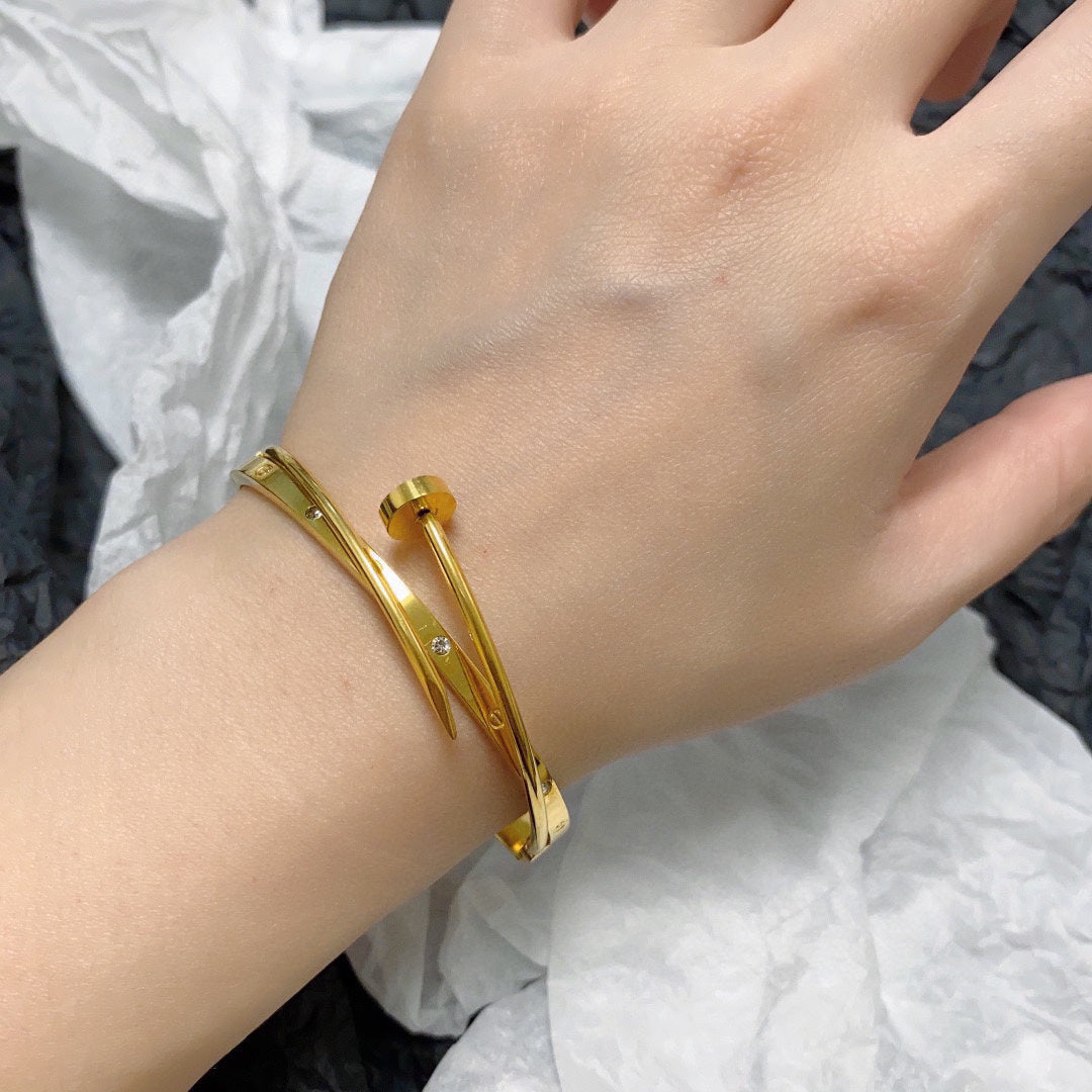 Avelora SLIM DIAMOND-ACCENT NAIL BANGLE - GOLD detail view 3