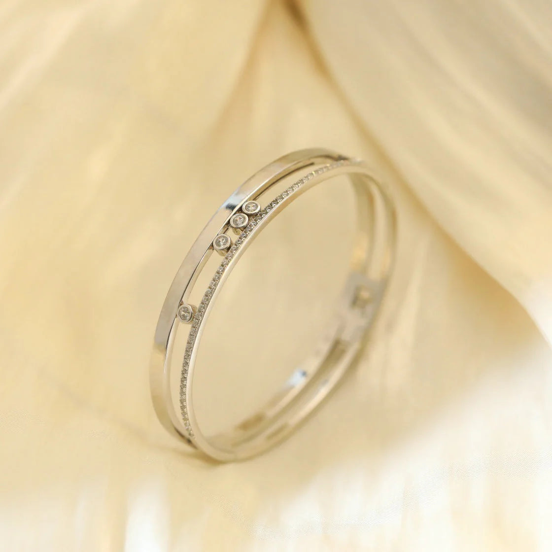 [Avelora Jewelry]Move Romane Diamond Bangle Bracelet