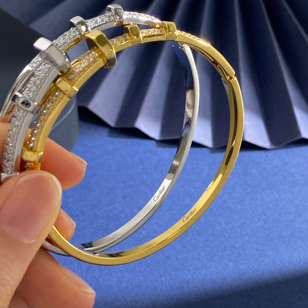 Avelora PAVÉ SCREW-ACCENT NAIL BANGLE detail view 8