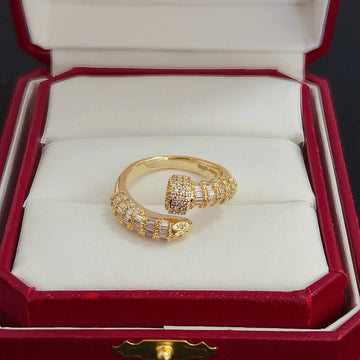 Pavé Nail Wrap Ring - Gold