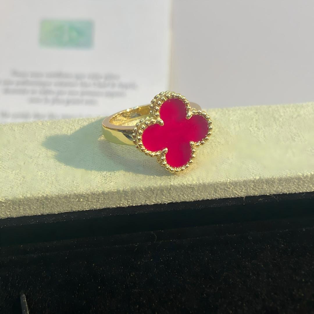 [Avelora jewelry]NEW CLOVER PINK ENAMEL RINGS
