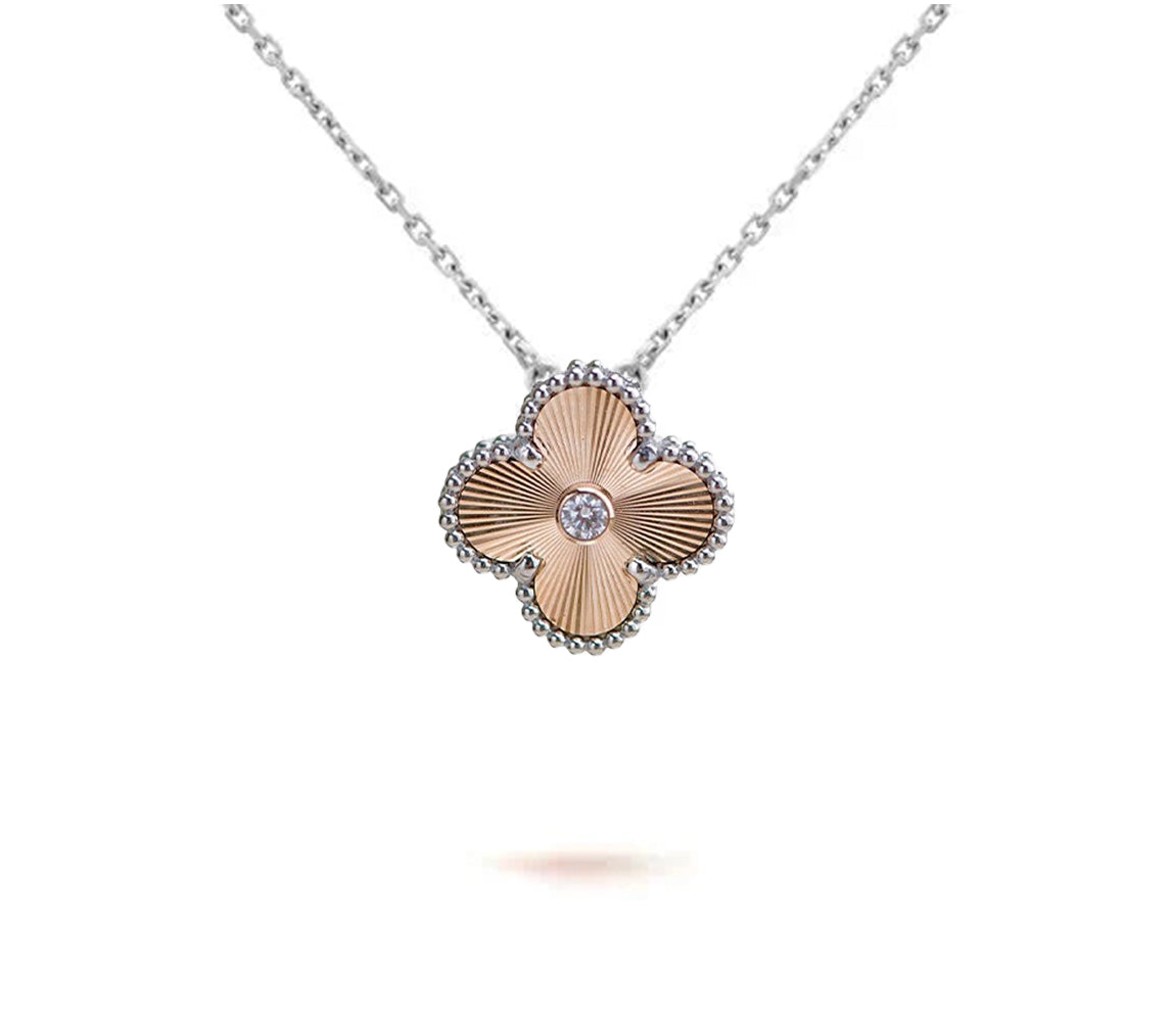 [Avelora]15MM CLOVER FLOWER PENDANT NECKLACE WHITE GOLD COLLECTION