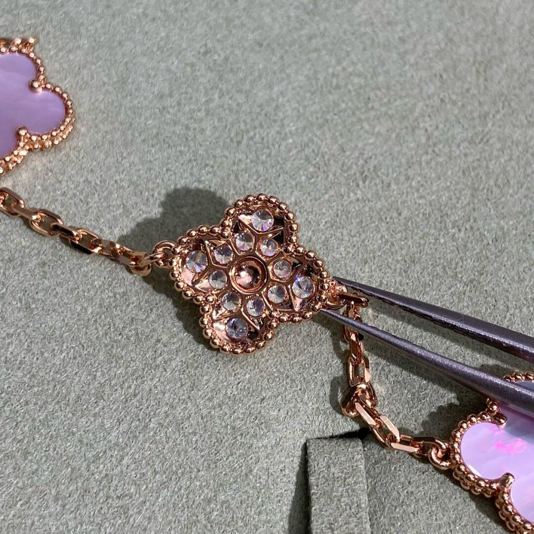 [Avelora Jewelry ]CLOVER 10 MOTIFS DIAMOND PINK MOP NECKLACE