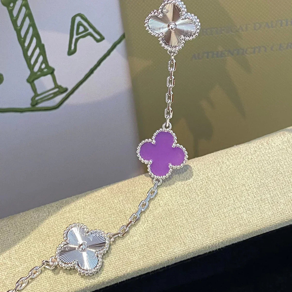 [Avelora Jewelry ] CLOVER 5 MOTIF VIOLET BRACELET COLLECTION