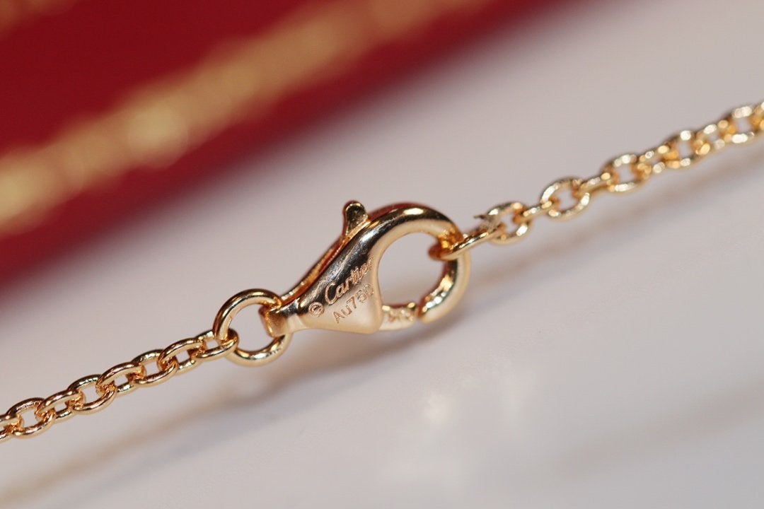 [Avelora Jewelry ]LOVE NECKLACE PINK GOLD AND SILVER