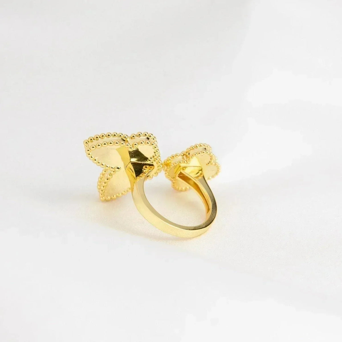 [Avelora Jewelry ]LUCKY BETWEEN THE FINGER RING