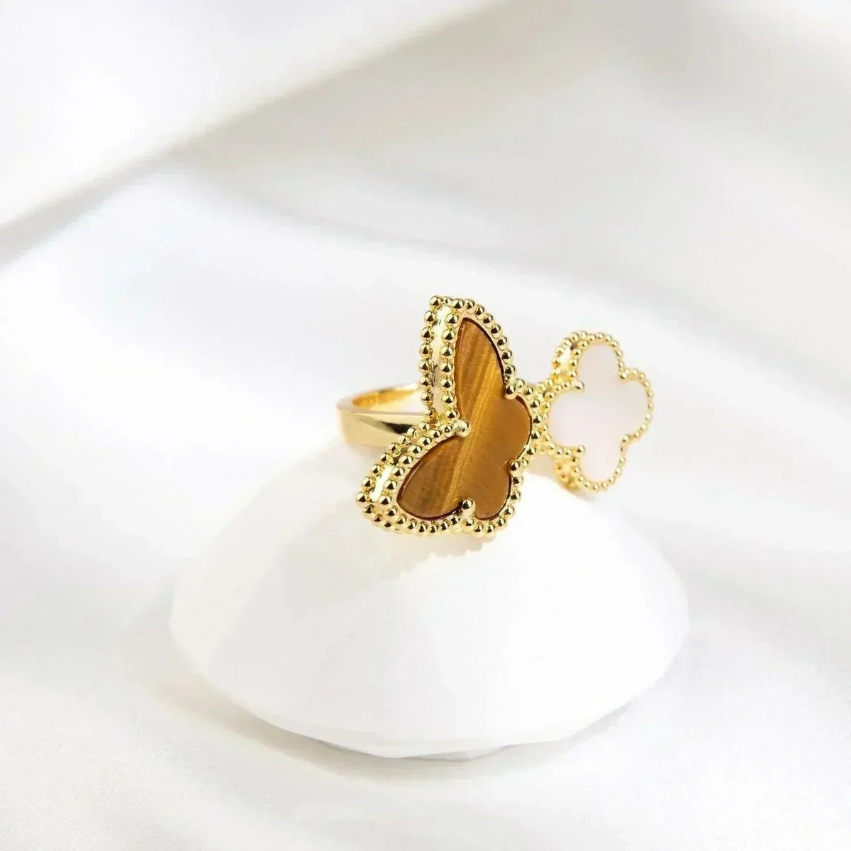 [Avelora Jewelry ]LUCKY BETWEEN THE FINGER RING
