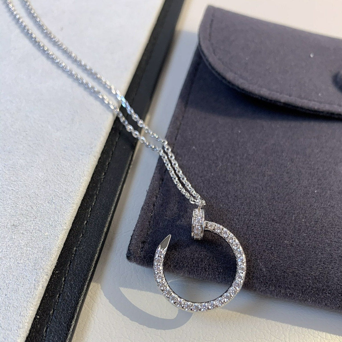 [Avelora Jewelry ]JUSTE NECKLACE SILVER DIAMONDS
