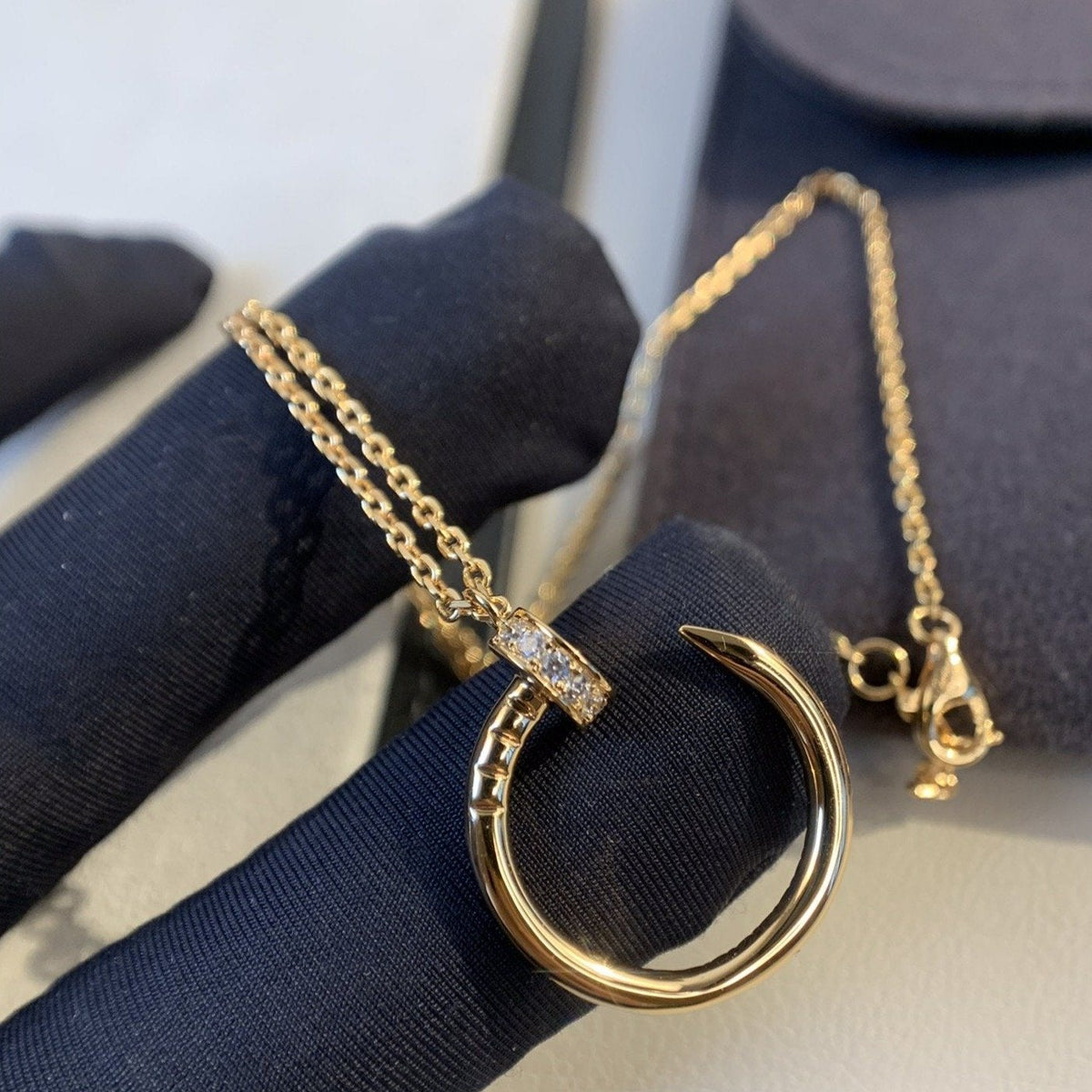 [Avelora Jewelry ]JUSTE NECKLACE PINK GOLD DIAMONDS