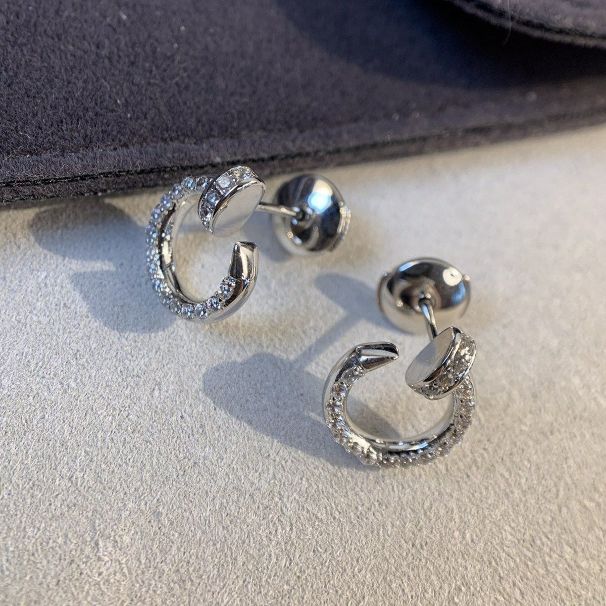 [Avelora Jewelry ]JUSTE EARRINGS SILVER DIAMONDS