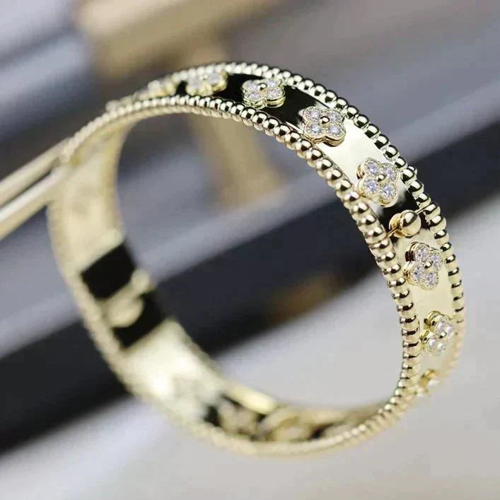 [Avelora Jewelry ]CLOVER BRACELET 8MM DIAMONDS