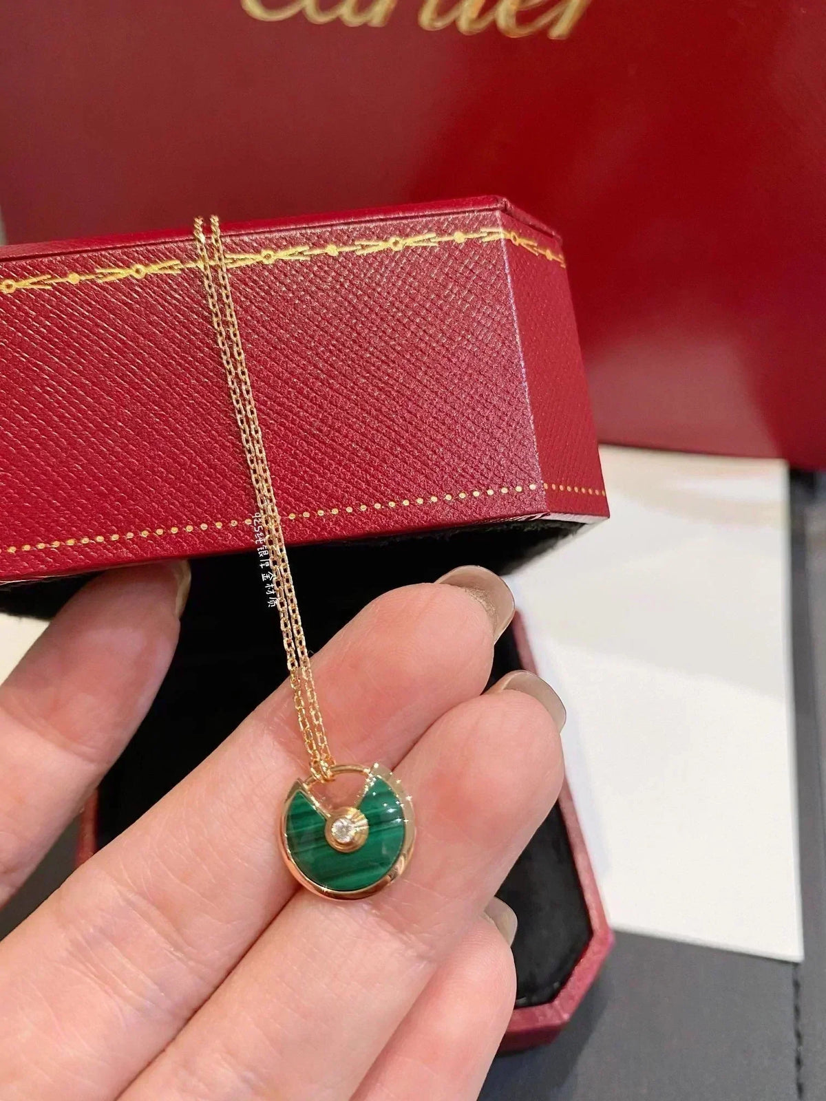 [Avelora Jewelry ]AMULETTE ROSE GOLD MALACHITE NECKLACE