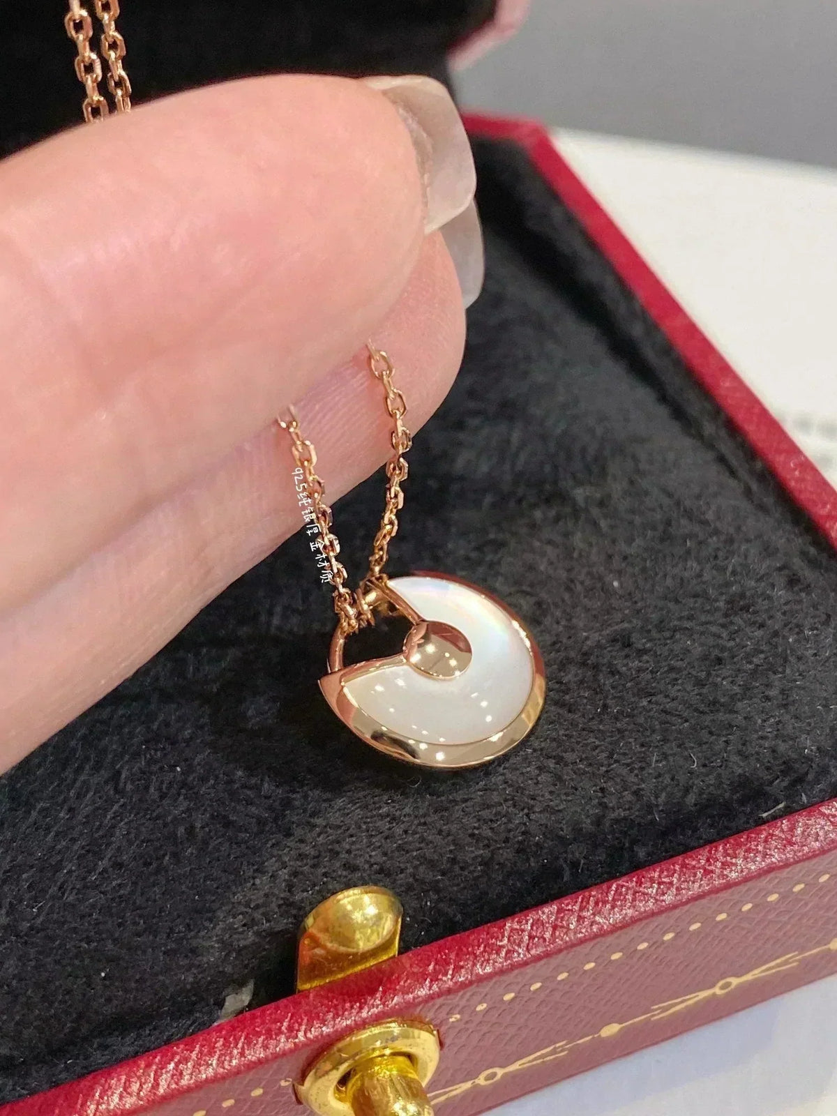 [Avelora Jewelry ]AMULETTE ROSE GOLD MOP NECKLACE