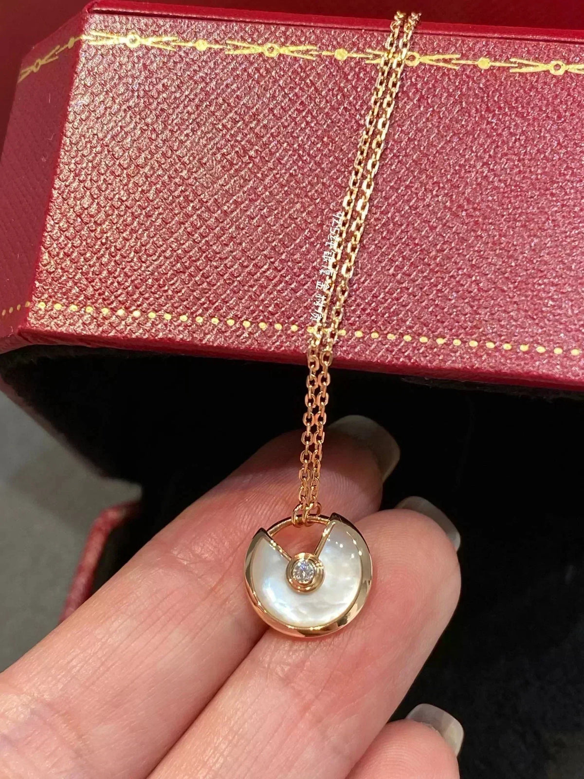 [Avelora Jewelry ]AMULETTE ROSE GOLD MOP NECKLACE