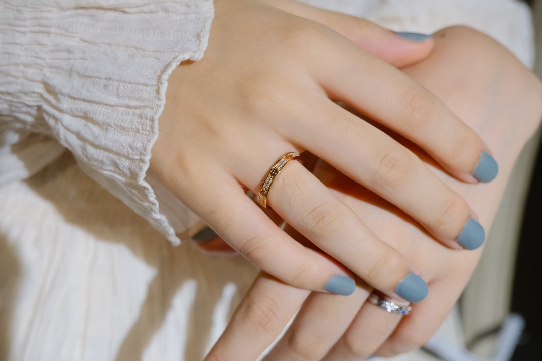 [Avelora Jewelry ]LOVE RING 2.65MM DIAMOND