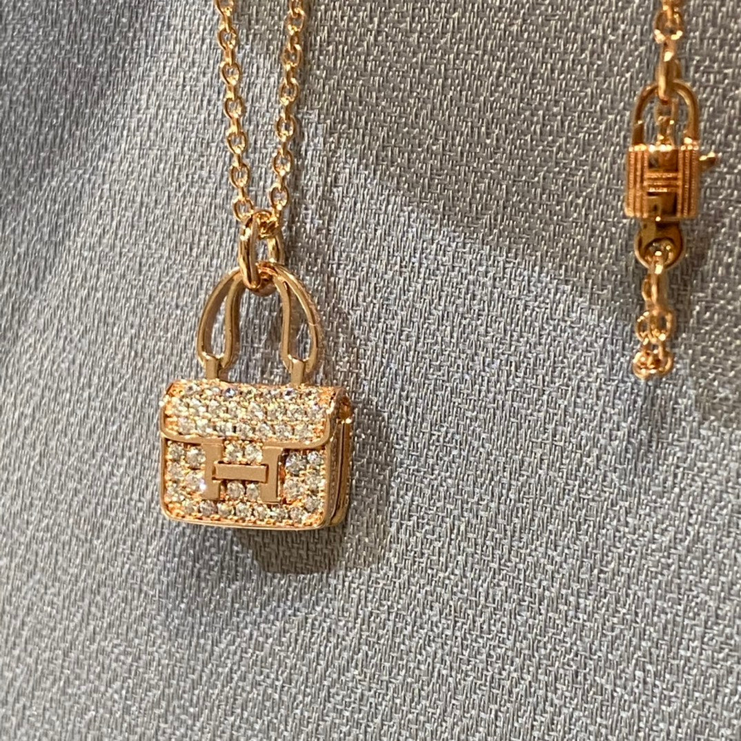 [Avelora]CONSTANCE PEDANT DIAMOND NECKLACE