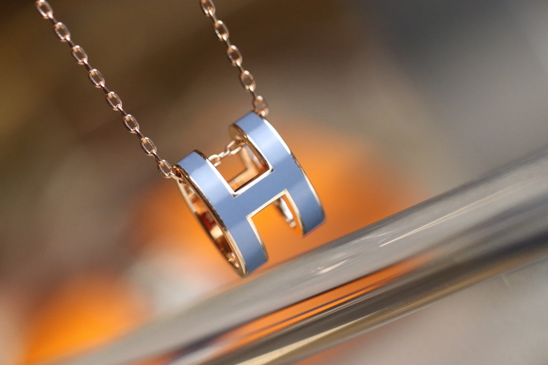 [Avelora Jewelry ]POP H PEDANT PINK GOLD
