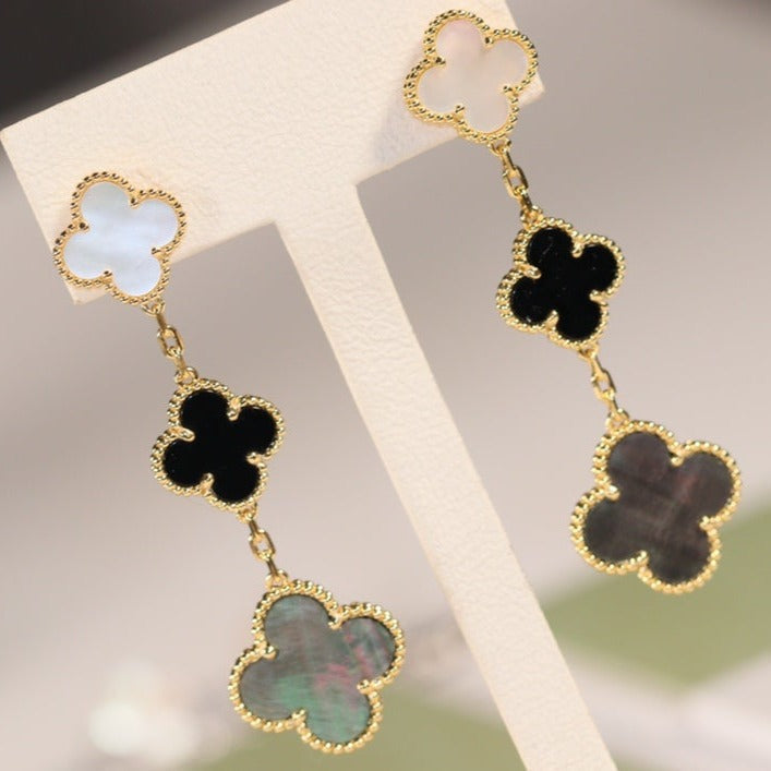 [Avelora Jewelry ]CLOVER EARRINGS GOLD ONYX MOP 3 MOTIF
