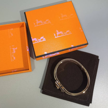 [Avelora]H RED BRACELET