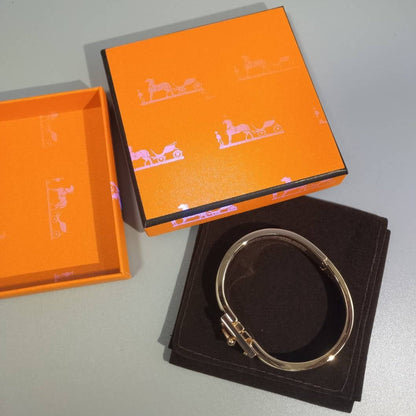 [Avelora]H YELLOW BRACELET