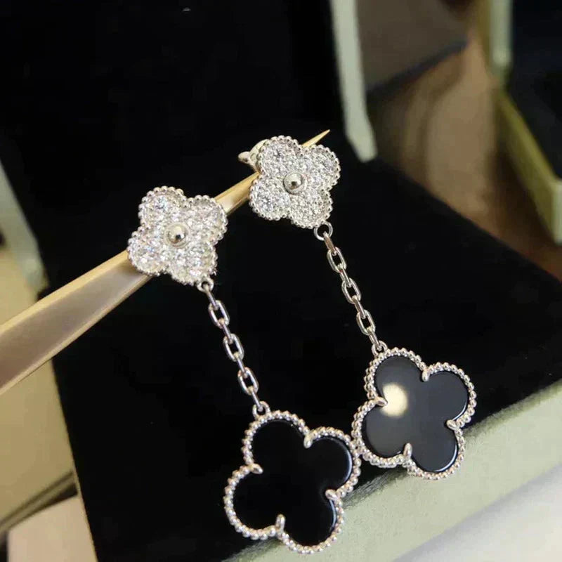 [Avelora Jewelry ]CLOVER 2 MOTIFS  DIAMOND ONYX EARRINGS SILVER