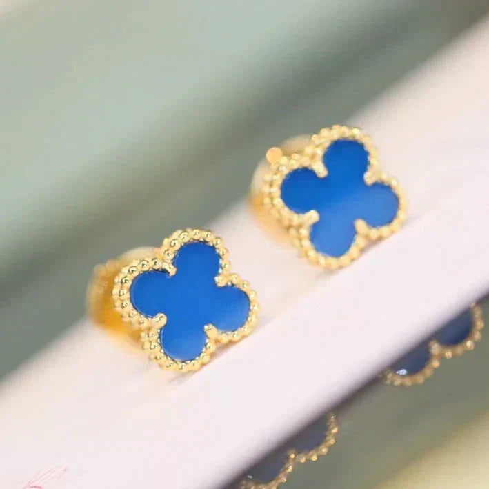[Avelora Jewelry ]CLOVER MINI 9.5MM BLUE AGATE EARRINGS