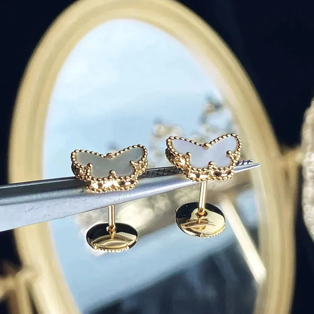 [Avelora Jewelry ]SWEET BUTTERFLY MOP EARSTUDS