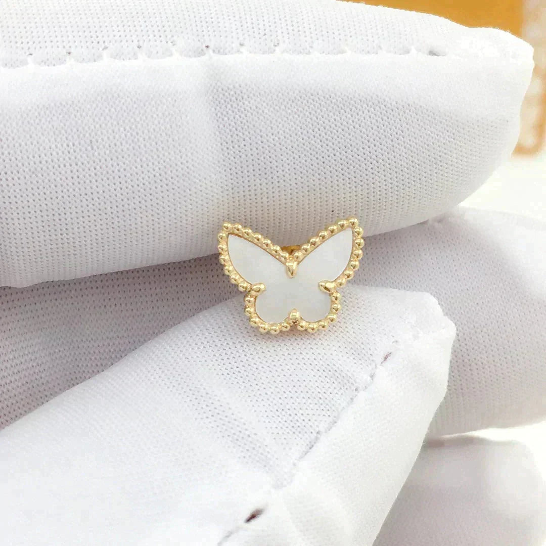 [Avelora Jewelry ]SWEET BUTTERFLY MOP EARSTUDS