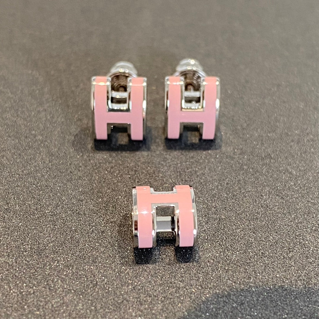 [Avelora]MINI POP H SILVER EARRINGS PINK