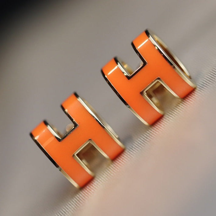 [Avelora Jewelry ]MINI POP H EARRINGS ORANGE