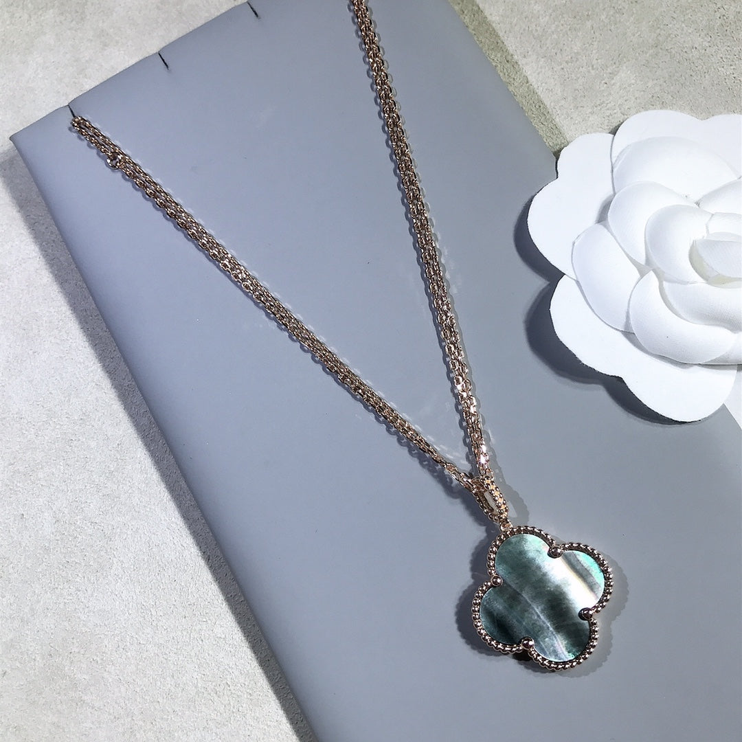 [Avelora Jewelry ]CLOVER 25MM GOLD DARK MOP BIG CLOVER NECKLACE