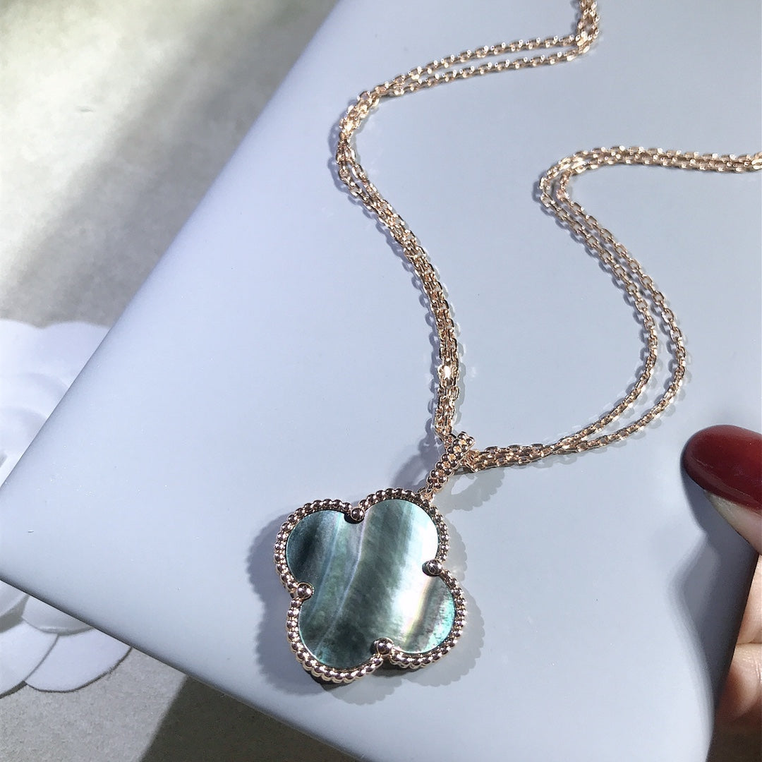 [Avelora Jewelry ]CLOVER 25MM GOLD DARK MOP BIG CLOVER NECKLACE