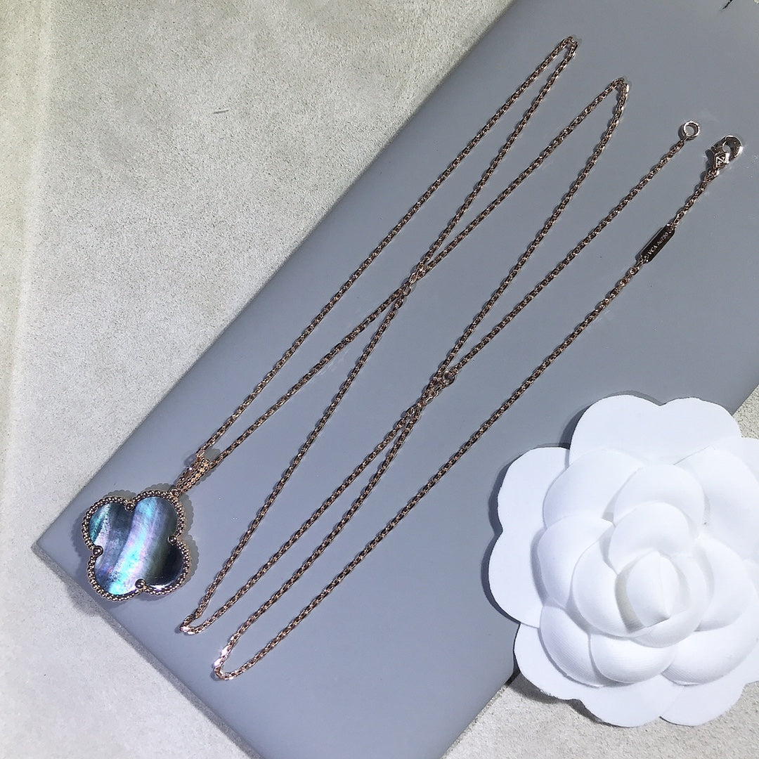 [Avelora Jewelry ]CLOVER 25MM GOLD DARK MOP BIG CLOVER NECKLACE