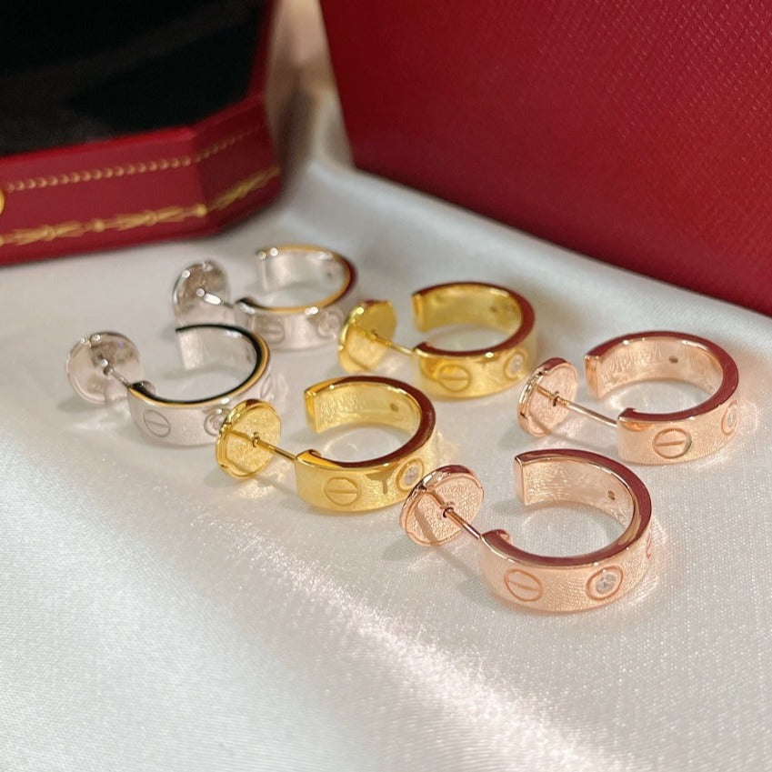 [Avelora Jewelry ]LOVE EARRINGS 5.7MM 2 DIAMONDS