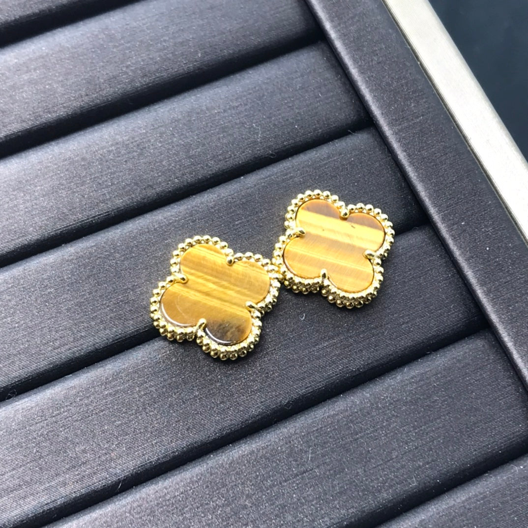 [Avelora Jewelry ]CLOVER MEDIUM 1 MOTIFS TIGER EYE EARRINGS