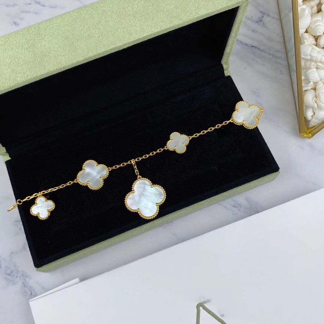 [Avelora Jewelry ]MAGIC CLOVER MOP GOLD BRACELET 5 MOTIFS