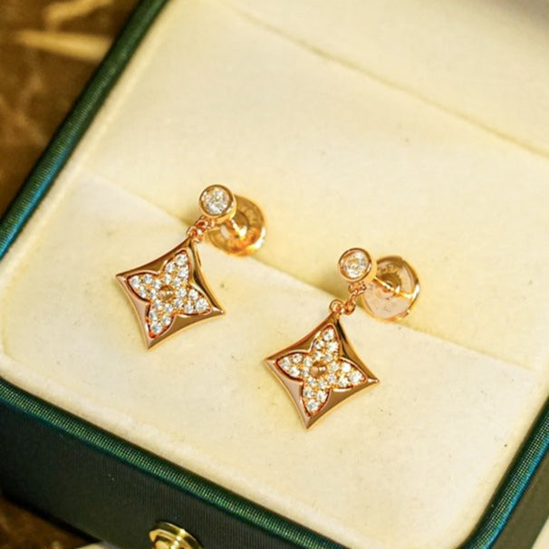 [Avelora Jewelry ]STAR DIAMONDS EARRINGS GOLD