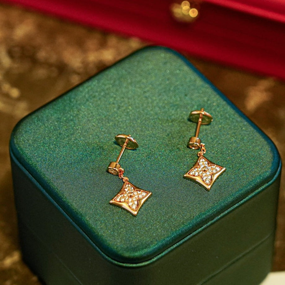 [Avelora]STAR DIAMONDS EARRINGS GOLD