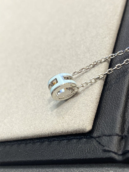 [Avelora]POP H LIGHT BLUE NECKLACE