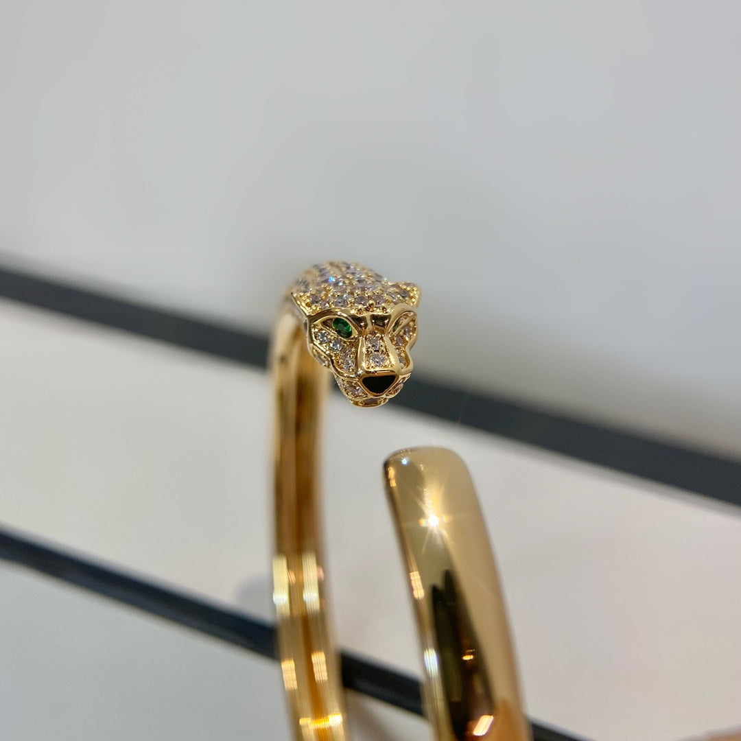 [Avelora Jewelry ]PANTHERE GOLD DIAMOND OPEN BRACELET