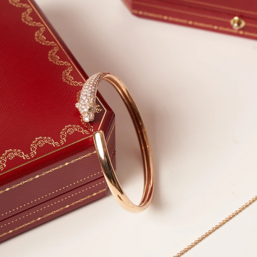 [Avelora Jewelry ]PANTHERE ROSE GOLD DIAMOND OPEN BRACELET