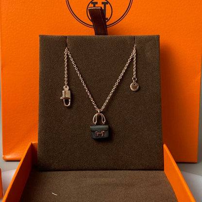 [Avelora]CONSTANCE BLACK PEDANT ROSE GOLD NECKLACE