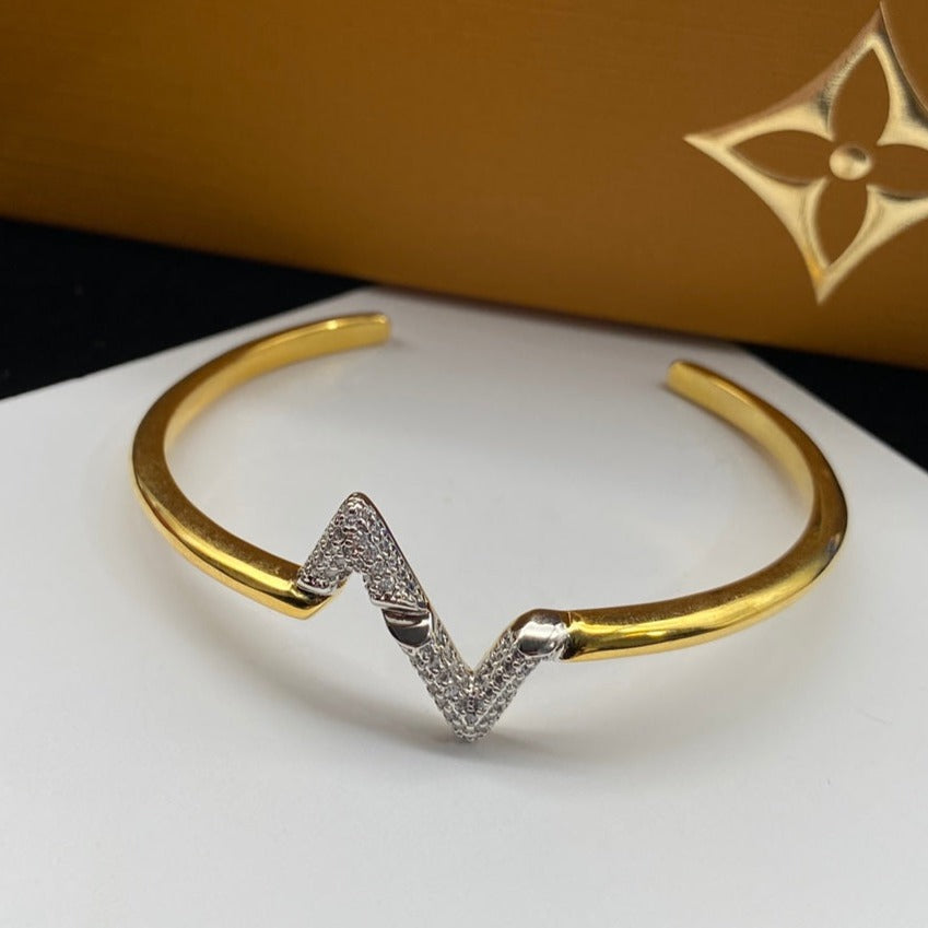 [Avelora]VOLTE UPSITE DOWN DIAMOND GOLD OPEN BRACELET
