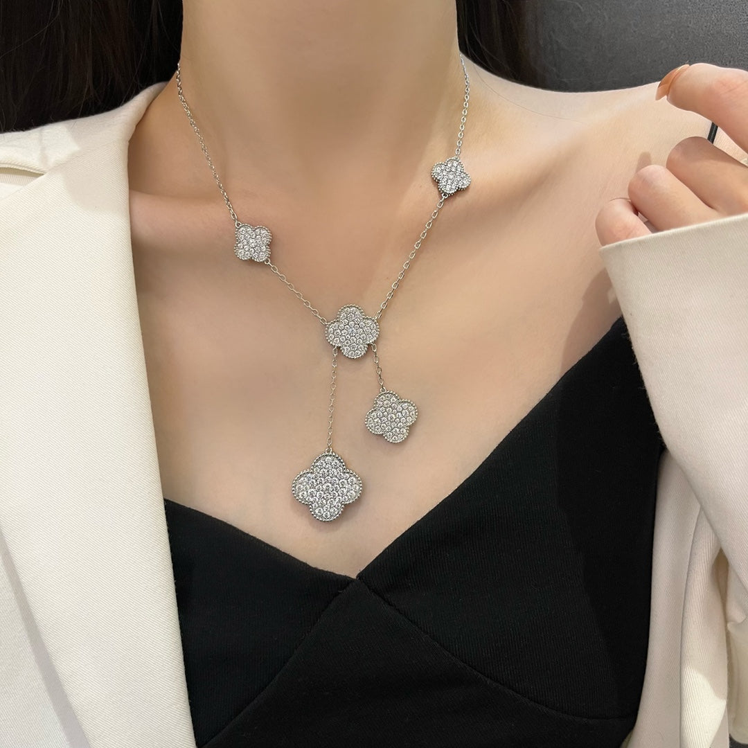 [Avelora Jewelry ]CLOVER 5 MOTIFS SILVER DIAMONDS NECKLACE