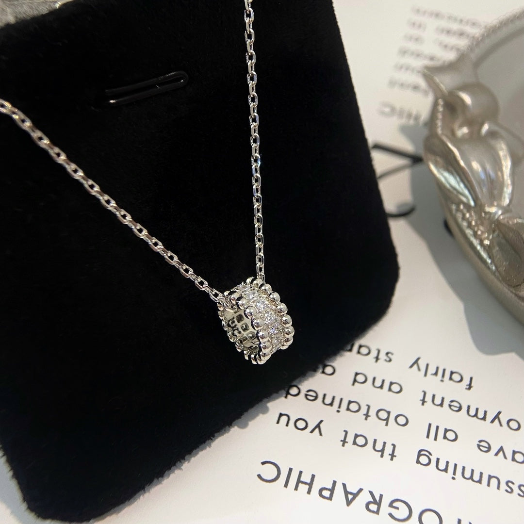 [Avelora Jewelry ]PERLEE DIAMOND NECKLACE