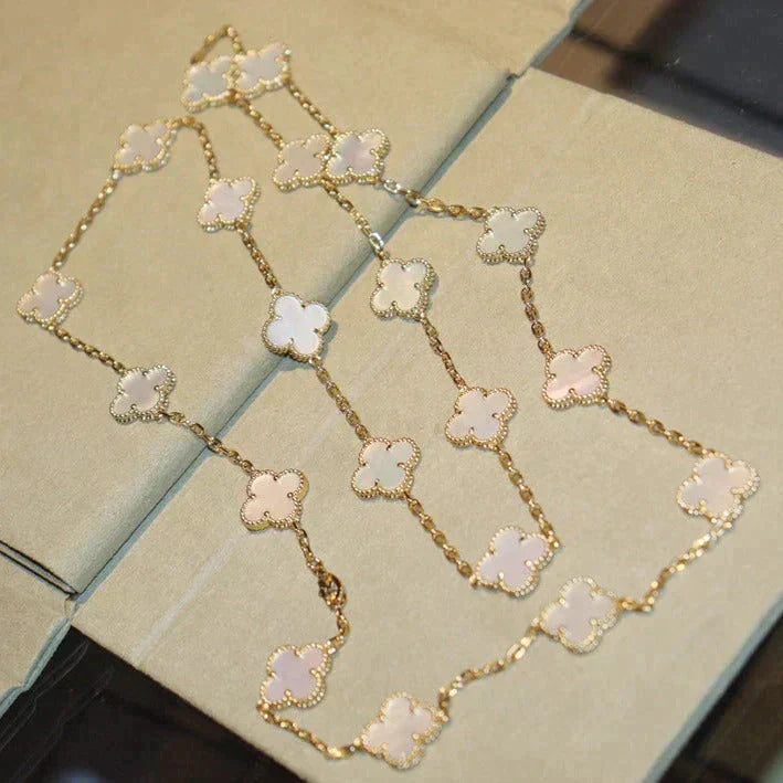 [Avelora Jewelry ]CLOVER 20 MOTIFS WHITE MOP NECKLACE