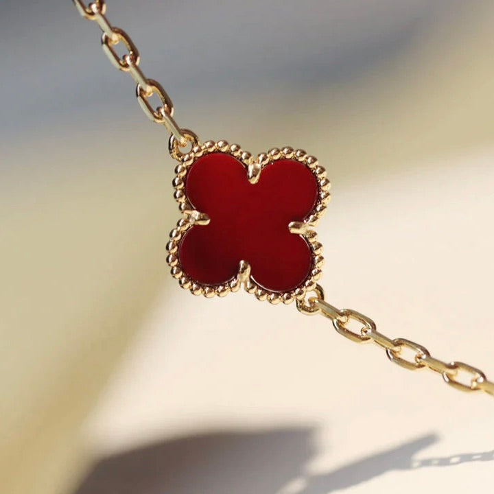 [Avelora Jewelry ]CLOVER 20 MOTIFS CARNELIAN NECKLACE