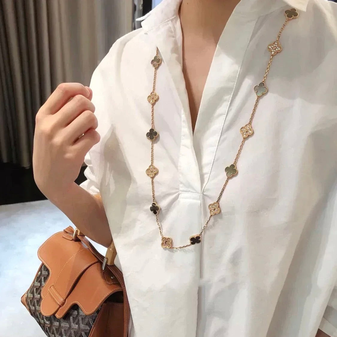 [Avelora Jewelry ]CLOVER 20 MOTIFS DARK MOP DIAMOND  NECKLACE
