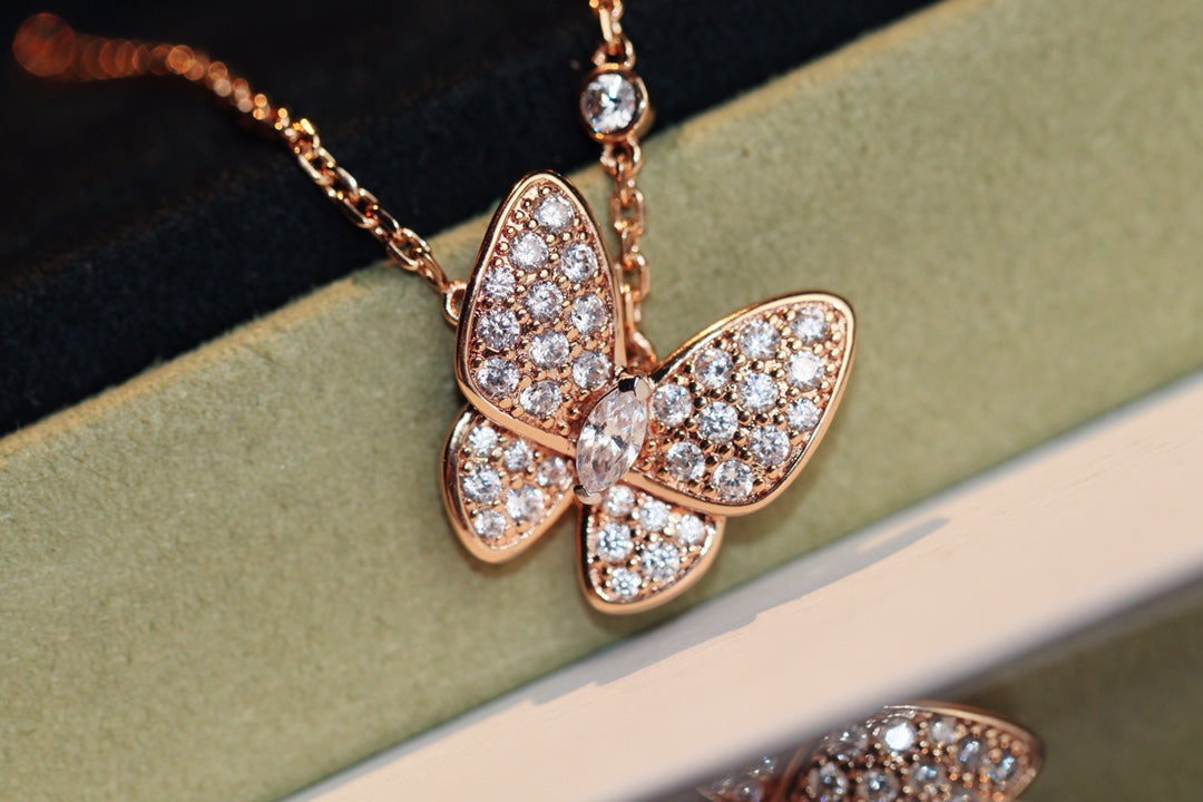 [Avelora Jewelry ]BUTTERFLY DIAMOND NECKLACE
